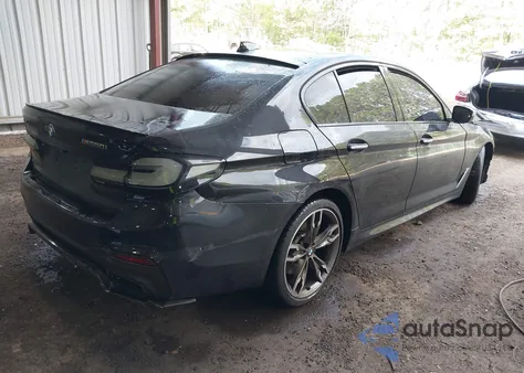 2018 BMW M550I xDrive из США, поврежденный, VIN WBAJB9C51JB035949